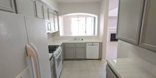 9901 Trailwood Drive Gallery 10