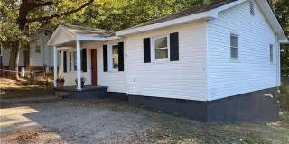 517 W Henry Street Gallery 1