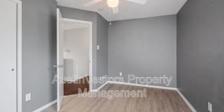 2412 Byfield Dr Gallery 20