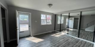 261 East Haines Street Gallery 2