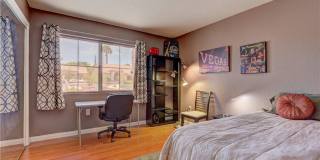 8912 SIGNAL TERRACE Drive Gallery 18