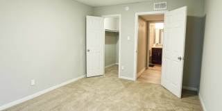 Willow Creek Gallery 29