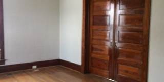 4 BEDROOM 2 1/2 BATH NEAR WKU CAMPUS Gallery 9