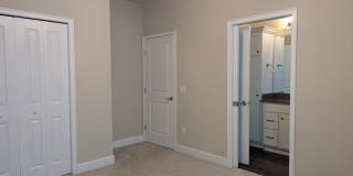 Townsend - 3 Bed 3 Bath Townhome Gallery 10