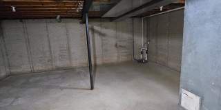 9501 Lauder Street Gallery 20