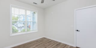 Arboretum West Gallery 85