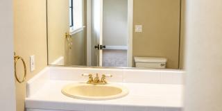 Beautiful Two-Story Auburn Oaks Home with Private Pool Gallery 8