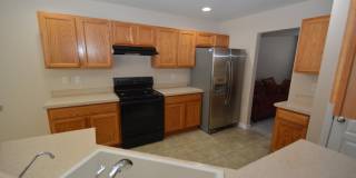 616 Poplar Street Gallery 5