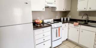 Katie Court Apartments Gallery 12