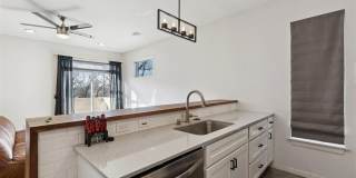 1008 N Francis Avenue Gallery 9