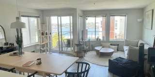 Lake Union View Condo! Gallery 5