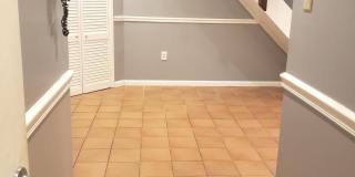 801 SOUTH Street Gallery 33