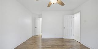 6725 Meadowbreeze Parkway Gallery 13