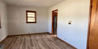 2 bed 1 bath house available! Gallery 5