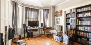 Nice 4 bed in Allston Gallery 6