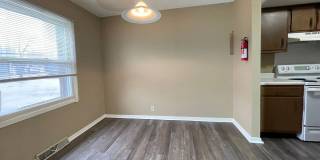 Spacious 2 Bedroom with Private Balcony! Gallery 23