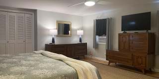 300 4th Avenue Gallery 37