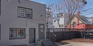 Nicely Renovated Cozy 1 bed, 1 bath units for rent. Gallery 6