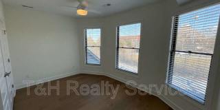 822 Union Street Gallery 12