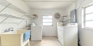 192 SW 62nd Ter Gallery 43
