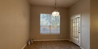 Great 2 Bed 2 Bath Condo! Gallery 7