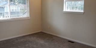 Beautifully Finished Home In A Great Location! Gallery 24