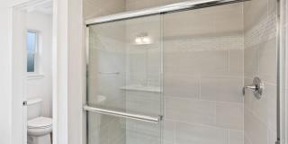 4 bedroom home in desirable neighborhood Gallery 31