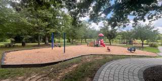 7707 LAKE GLEN Drive Gallery 58