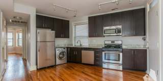 2233 West Wilson Gallery 1