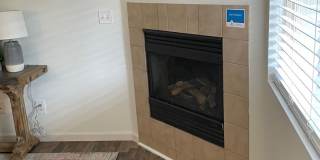 Townhome -2 bed 2.5 bath + bonus area Gallery 10