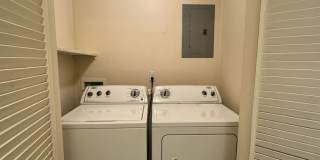 Quaint One Bedroom in Frankfort Gallery 14