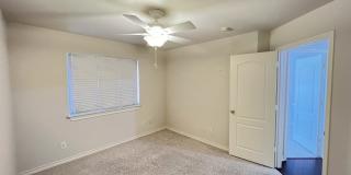 1303 BLUFF FOREST Gallery 25