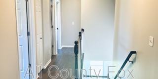 198 Burnett Street Gallery 15