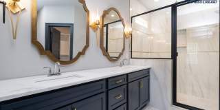 Gorgeous, Luxury 3 bd home with bonus room and screened-in patio! Triple Siegel Schools! Gallery 21