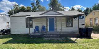 South Side 2Bed Small Family Home!! Make Ready Home! Gallery 1
