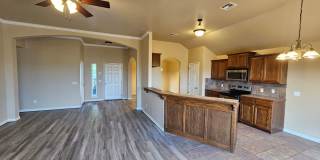 (3) Bed/(2) Bath in Tecumseh Ridge Avail Now! (3) Bed/(2) Bath in Tecumseh Ridge Avail Now! Gallery 3