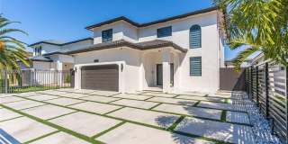 15817 SW 138th Ter Gallery 3