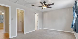 2372 Gregory Drive Gallery 21