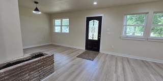 3435 Kenwood Gallery 25