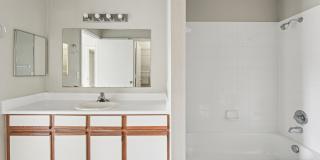 Westpond Apartment Homes Gallery 22