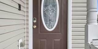 4 Bedroom 2 Bath Pet Friendly Home For Rent! Gallery 8