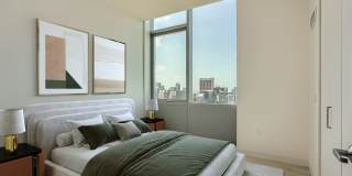 Sentral Michigan Avenue Gallery 15