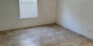 821 5th St Gallery 4