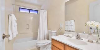 7076 N Sunrise Gallery 21