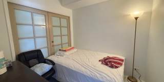 931 University Ave - Commercial or Residential (no Kitchen) 3 Bedroom 1 Bathroom Unit for Rent! Gallery 11