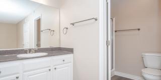 Raintree Apartment Homes Gallery 40