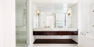 140 East 63rd Street Gallery 7