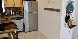 7400 Harding Ave Gallery 6