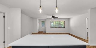 1414 S West Avenue Gallery 11