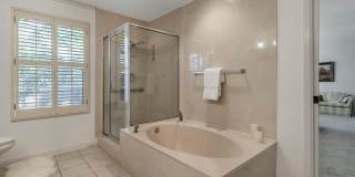 LUXURY 3-BEDROOM TOWNHOME IN ALAMO HEIGHTS Gallery 22